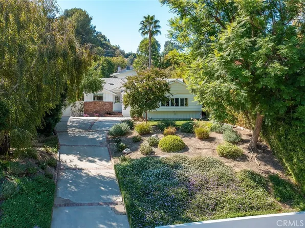 5123 San Feliciano Dr, Woodland Hills, CA 91364