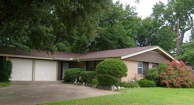 1st image of 1703 Bristol Ct S