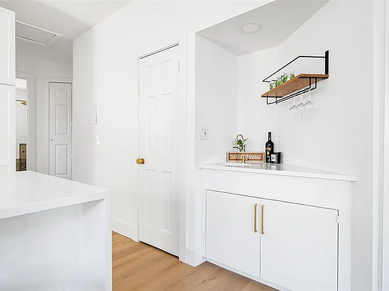 3300 Westview Ave — Photo 11
