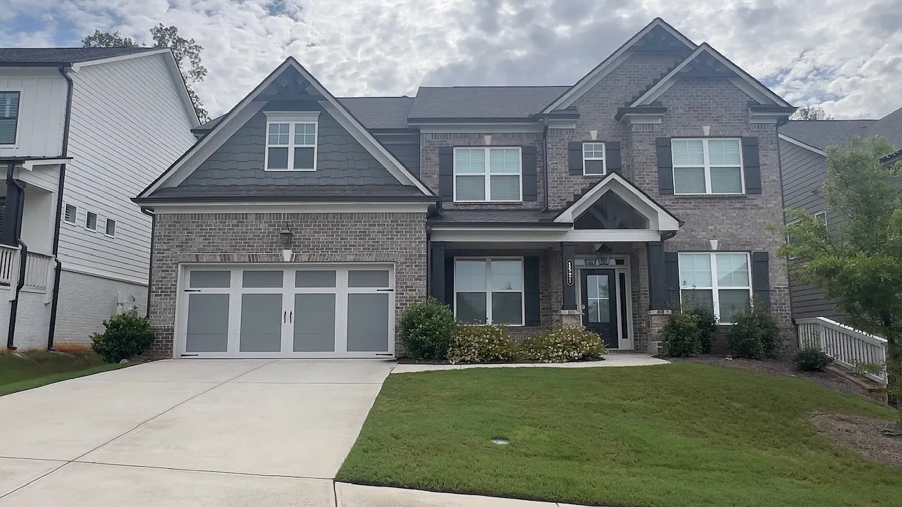 5 bed, 3500 sqft, $3,495 — Photo 1