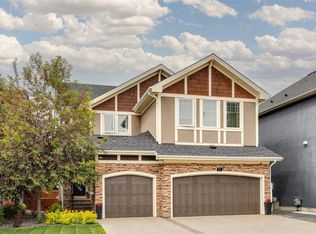 11 E Aspen Vista Way SW, Calgary, AB T3H 0Y7