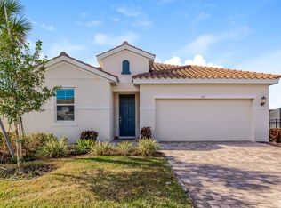 417 Daylily Blvd, Nokomis, FL 34275