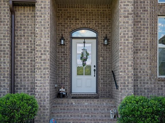 2nd image of 1007 Robert Lee Dr