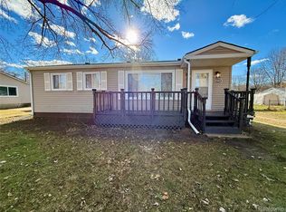 45949 Bontekos Ave, Belleville, MI 48111