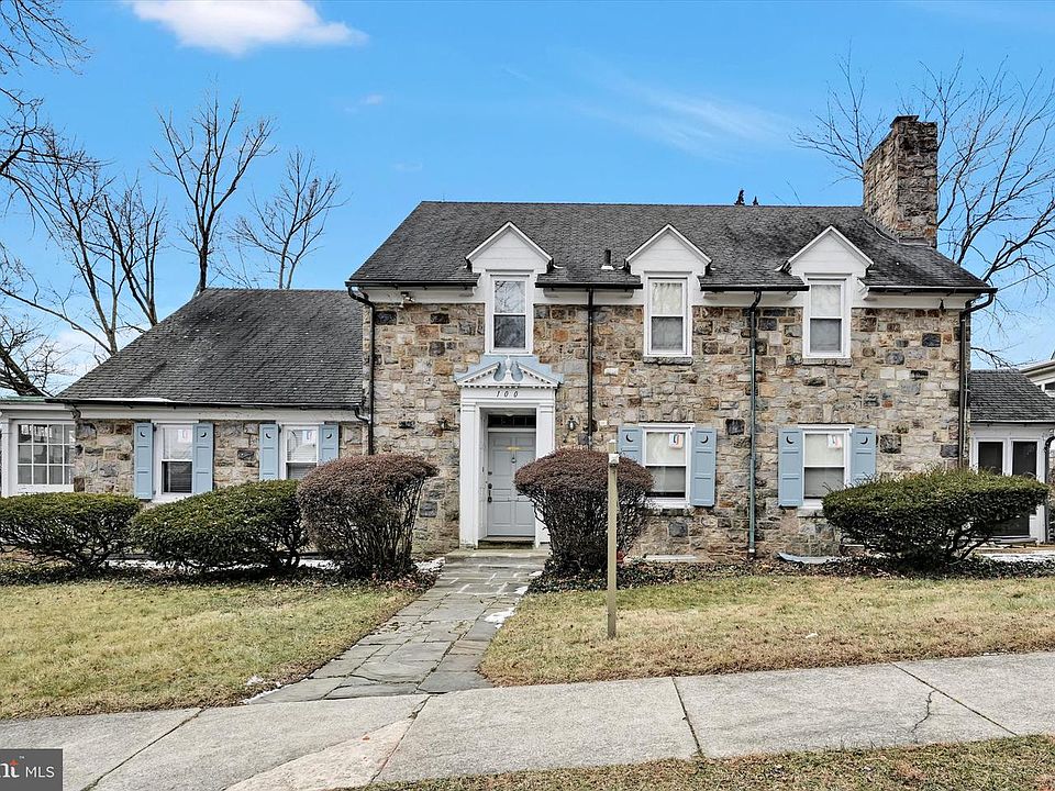 1st image of 100 Brookline Plz