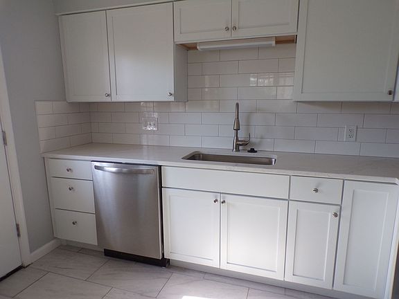 5th image of 7133 Lanier St