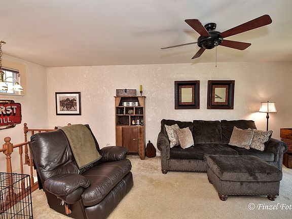 5th image of 765 Mallard Dr