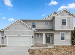 1973 Lowe Dr, Spring Lake, MI 49456