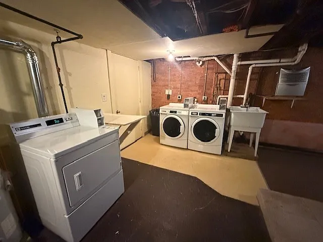 26 Beacon St #5 — Photo 13