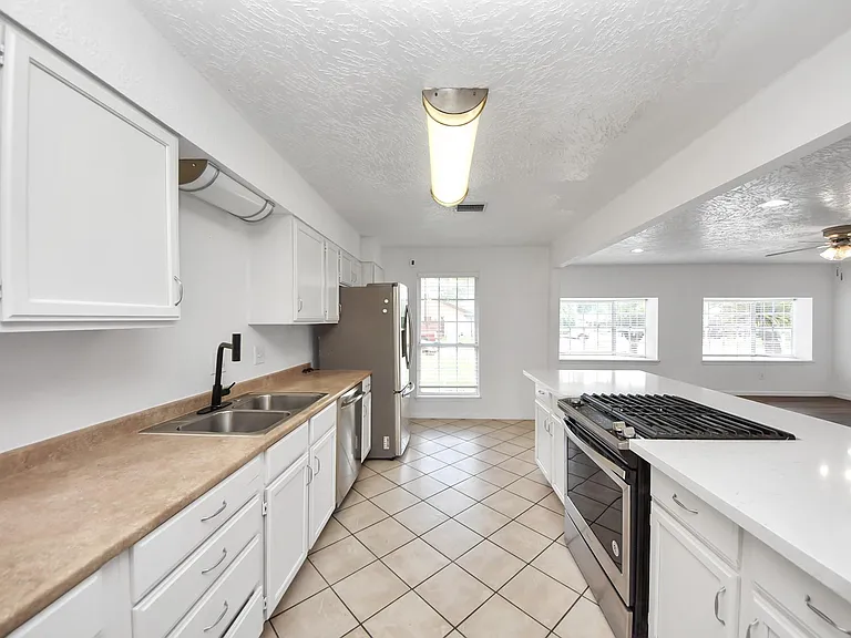 7414 Battlewood Dr — Photo 11