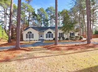 106 Scaleybark Ct, West End, NC 27376