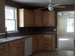 4660 Saint Anthony Rd, Temperance, MI 48182