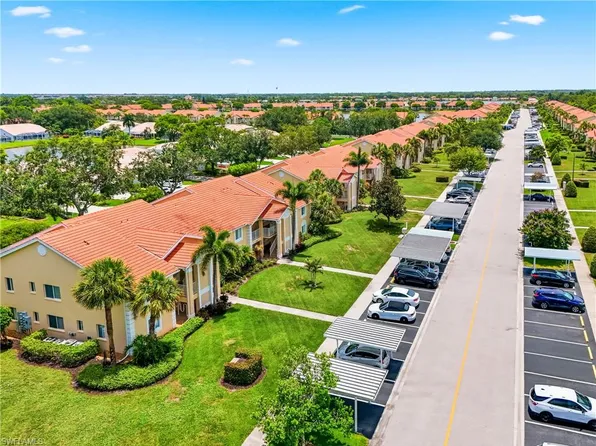 7774 Jewel LN #102, NAPLES, FL 34109