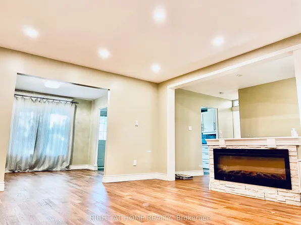 6 Beechcroft Cir, Barrie, ON L4M 4Y4