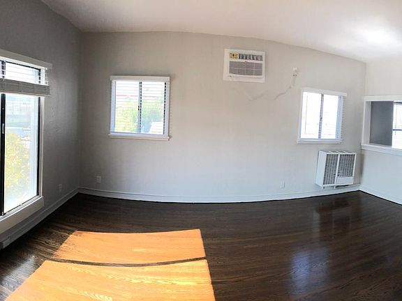 4th image of 523 Vine St