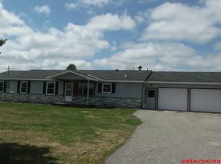 8701 Townline Rd, Cheboygan, MI 49721