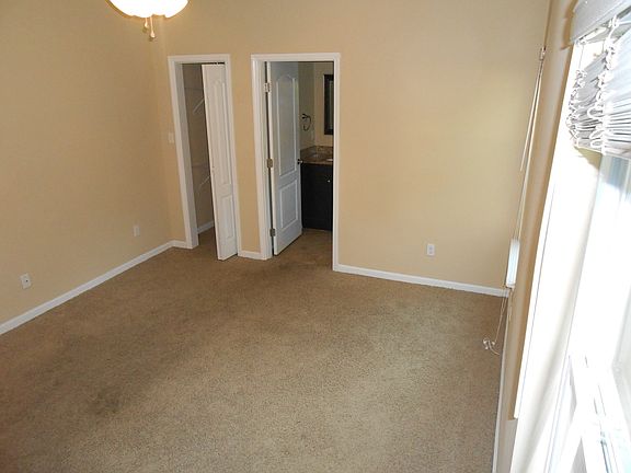 5th image of 1315 N Duval St #A