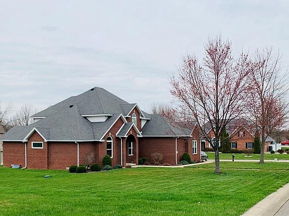 2nd image of 8710 Beacon Hill Dr