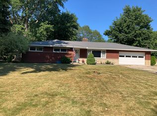 5235 Roslindale Ave, Erie, PA