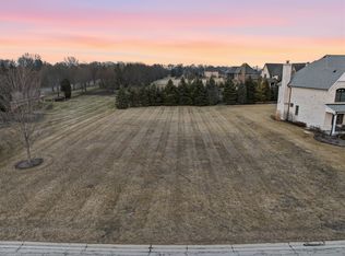 5N285 Prairie Lakes Blvd, Saint Charles, IL 60175