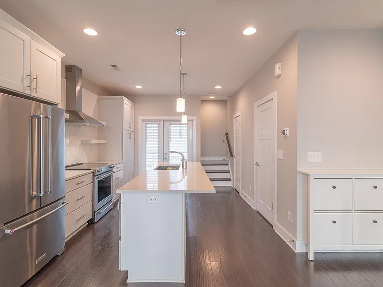 439 Southend Crossing Ln — Photo 13