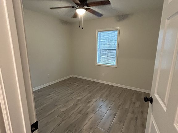 5th image of 2515 Kavanaugh Rd #6