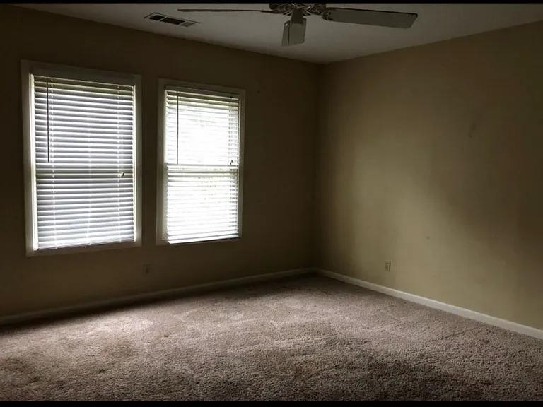 409 Bell Ave — Photo 16