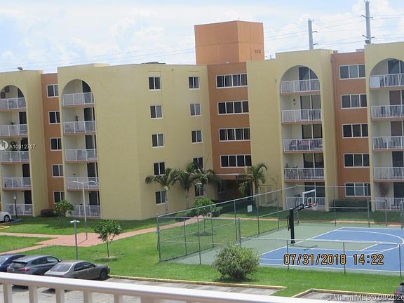 2nd image of 7000 NW 186th St APT 4-514