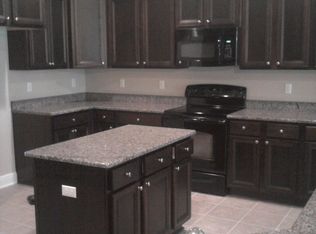 404 Pendo Pl, Crestview, FL 32536