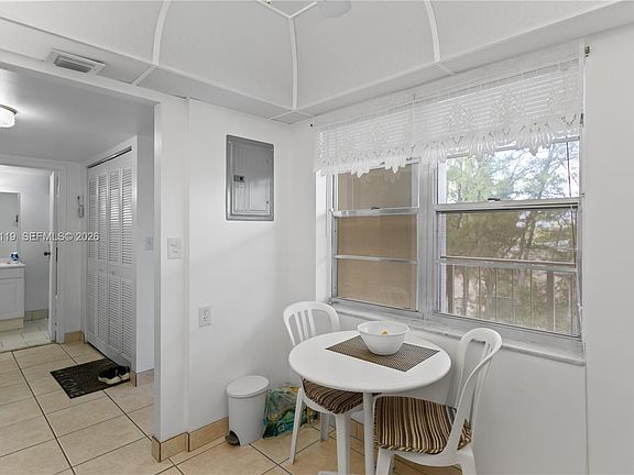 5th image of 2998 NW 48th Ter APT 424