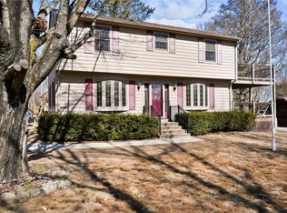215 Blackrock Rd, Coventry, RI 02816