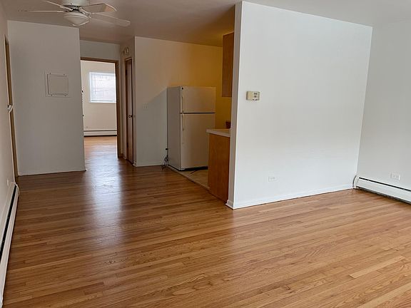 5th image of 7314 Oakwood Ave APT 10