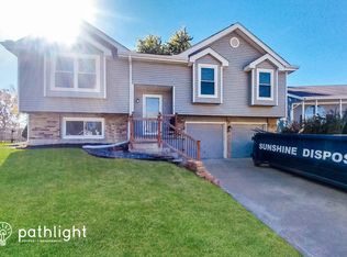 3428 S Shrank Ct, Independence, MO 64055