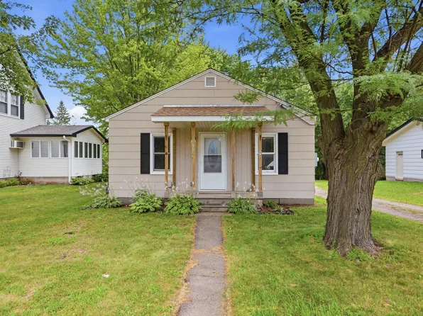 260 Buffalo Ave S, Montrose, MN 55363
