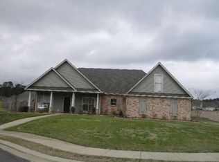 204 Greenfield Xing, Brandon, MS 39042