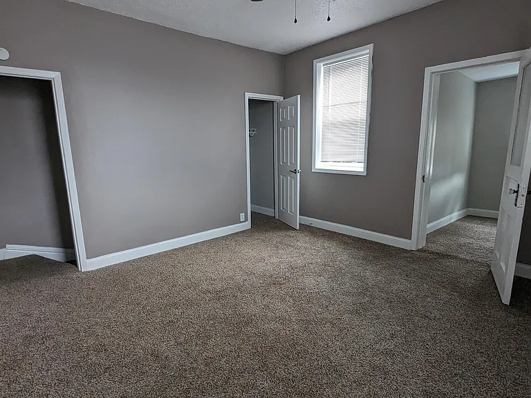 3918 Pennsylvania Ave — Photo 19