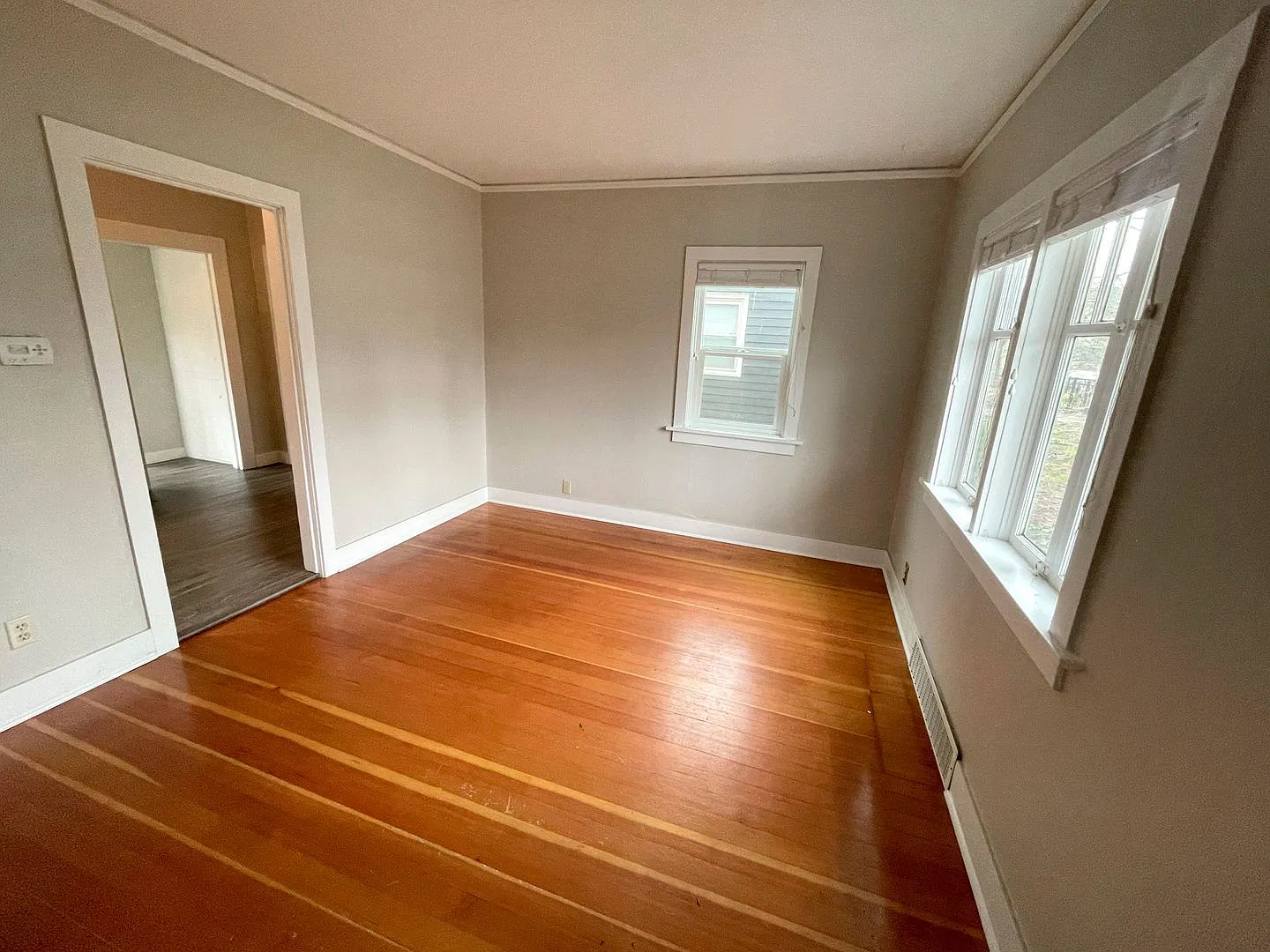 Cozy Arbor Lodge Home with Bonus Rooms, Fenced Yard, Garage & more! — Photo 3