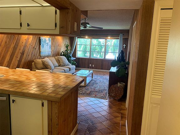 5th image of 4311 Crystal Lake Drive #314