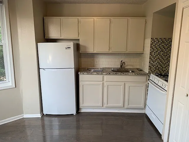 3830 Lancaster Ave #2 — Photo 3