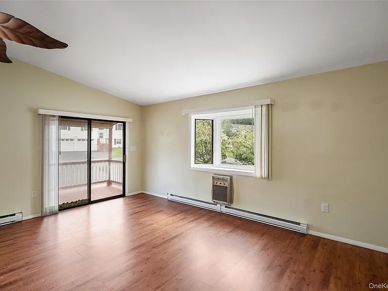 3 Harold Ln — Photo 28