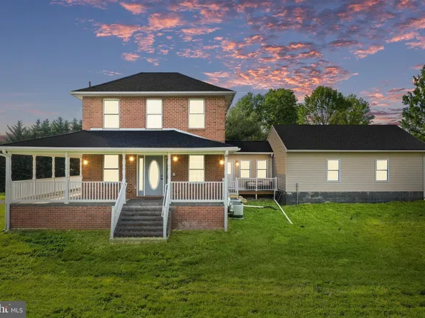 16834 Lappans Rd, Williamsport, MD 21795