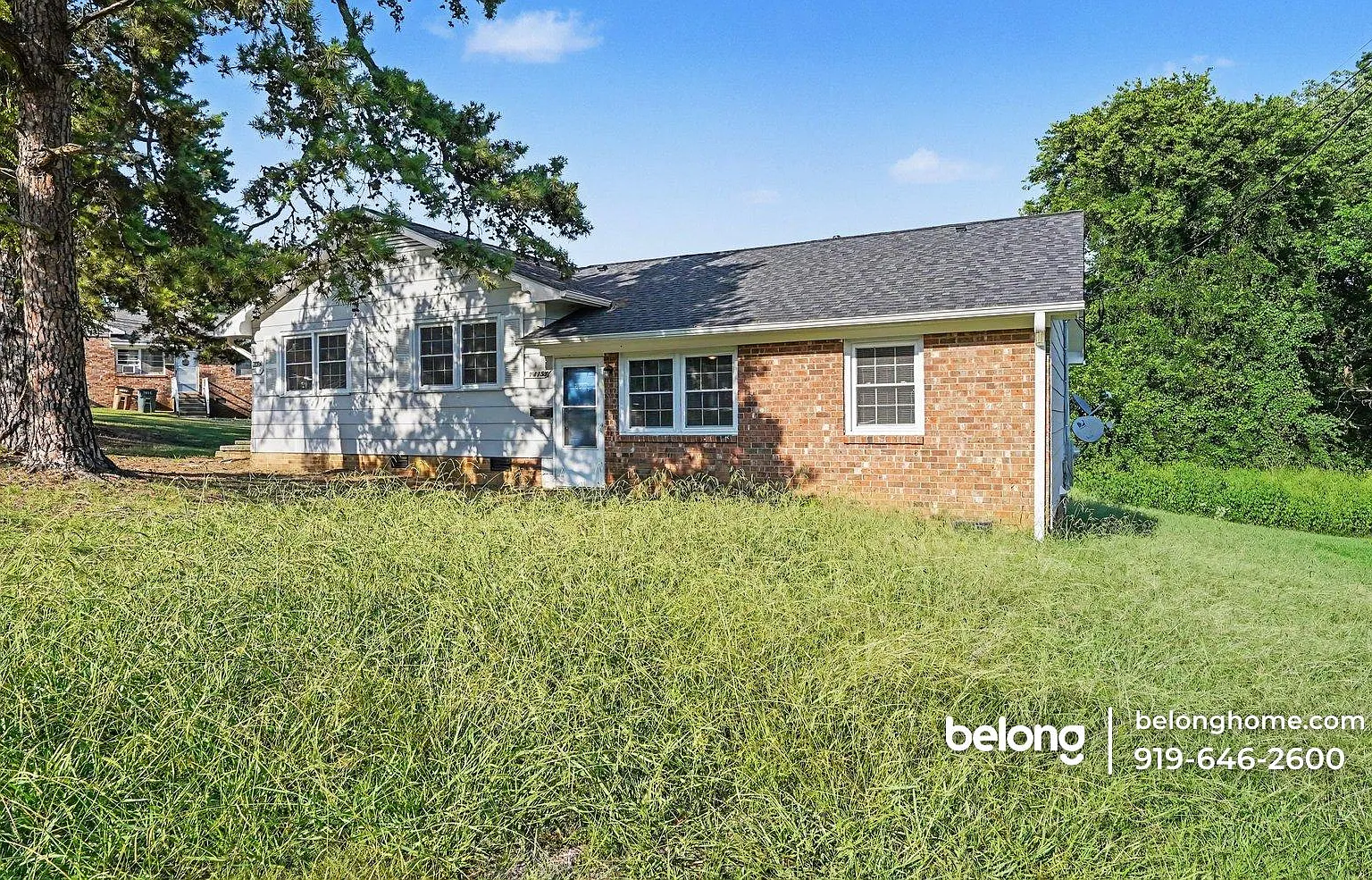 2 bed, 1.0 bath, 700 sqft, $1,125 — Photo 2