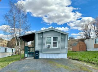 4325 Lenville Rd TRLR 42, Moscow, ID 83843