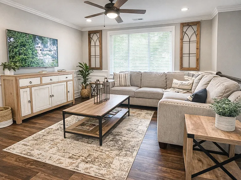 11501 Five Cedars Rd — Photo 18