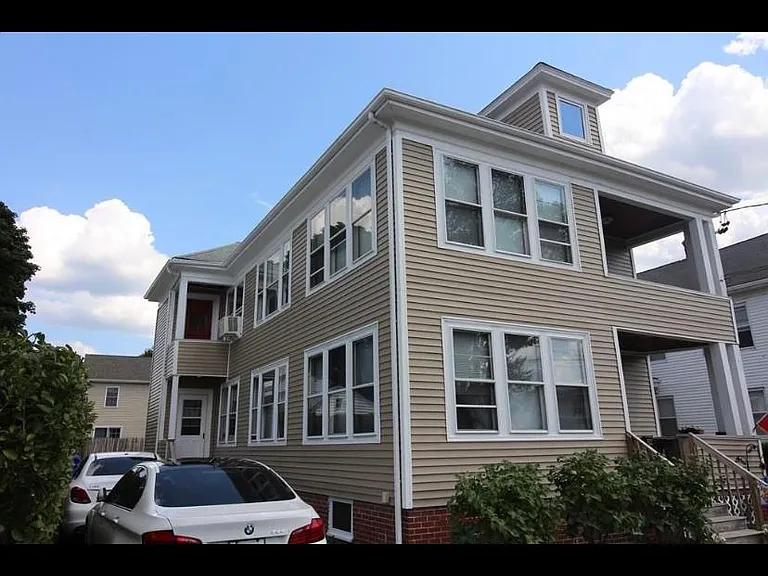 54 Bloomfield St #2 — Photo 13