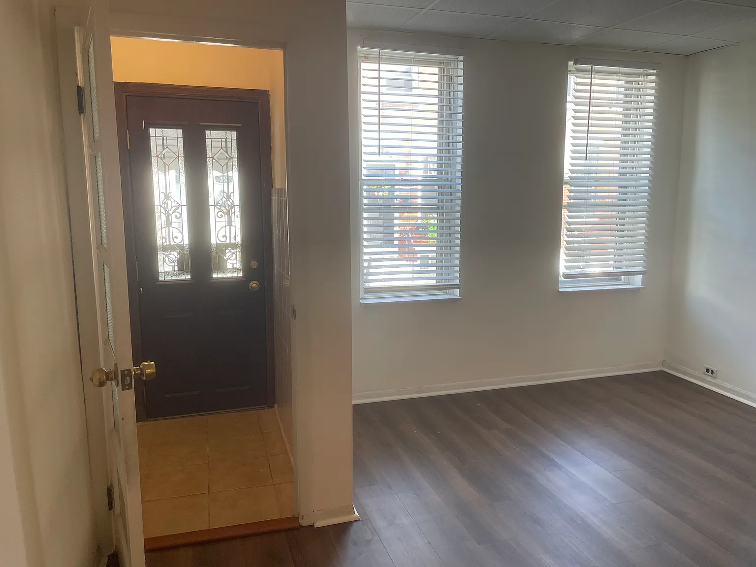 2 bed, 1.5 bath, 812 sqft, $1,750 — Photo 4