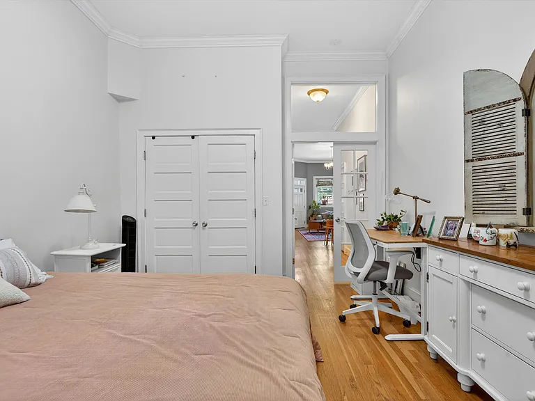 7 Regent Cir #1 — Photo 10
