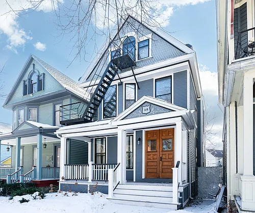 58 Cottage St #1 Photo 1