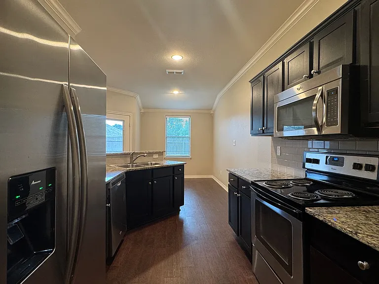 Amberwood Townhomes — Photo 22