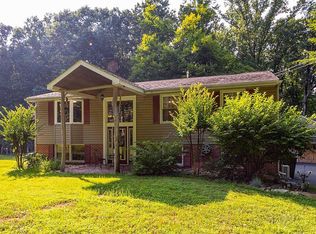 32 Valley Forest Ln, Malvern, PA 19355